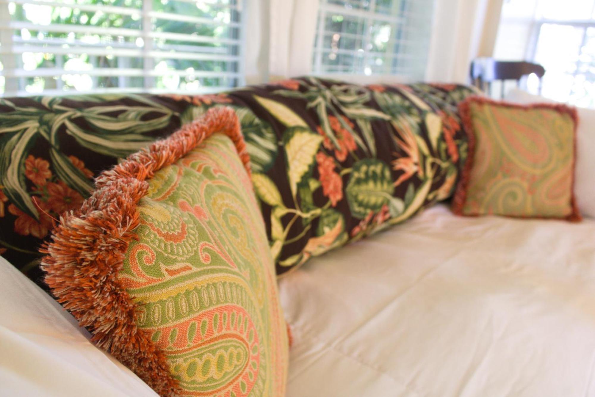 The Caribbean Court Boutique Hotel Веро Бич Экстерьер фото